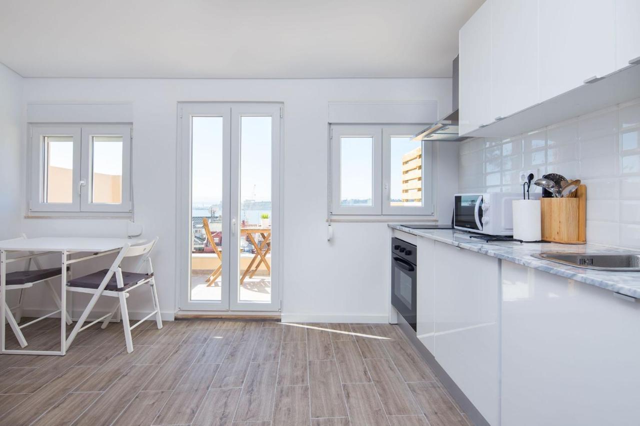 Designer Flats In Lapa By Lovelystay Lisboa Exterior foto