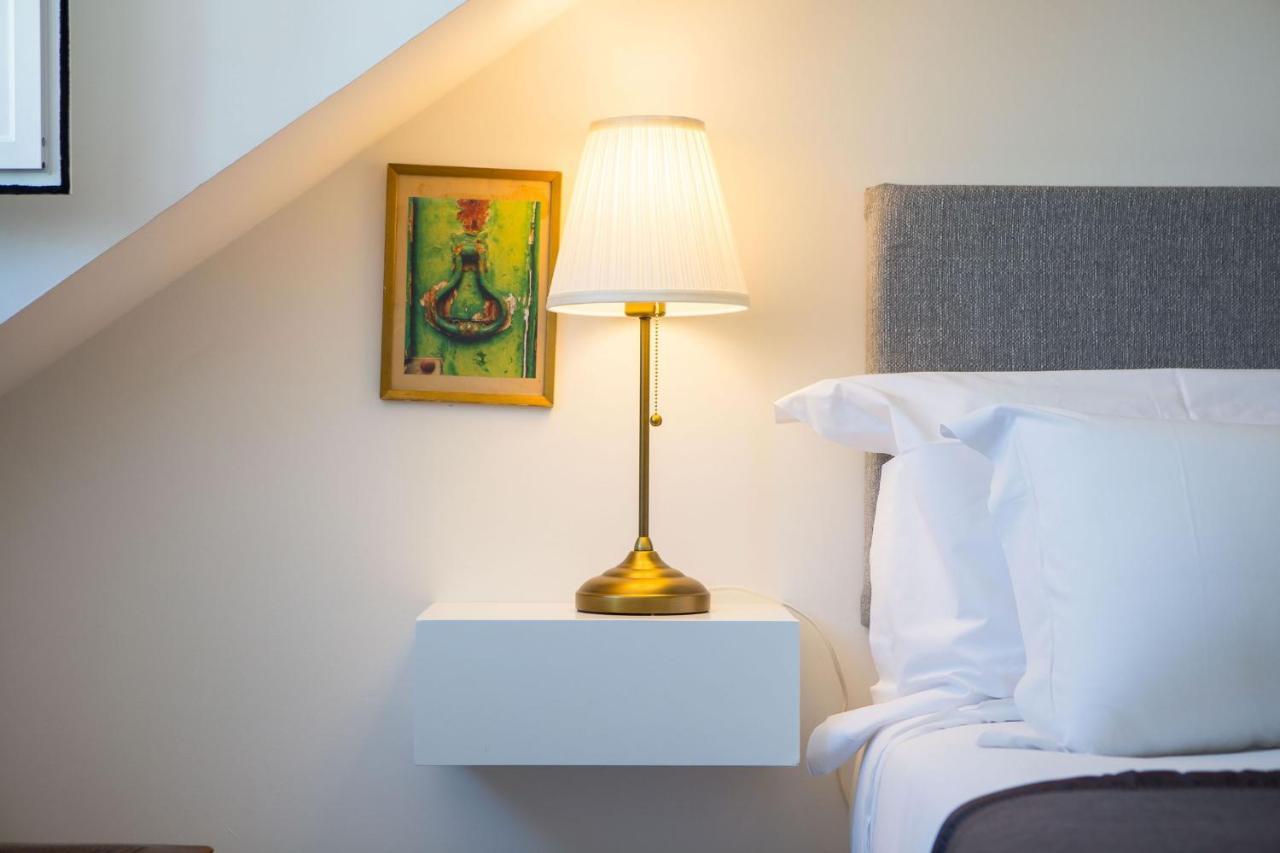 Designer Flats In Lapa By Lovelystay Lisboa Exterior foto